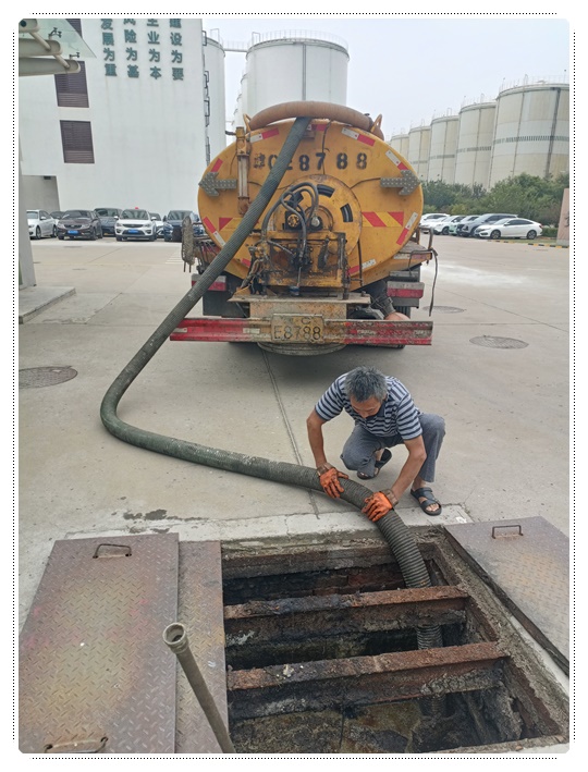 凤泉隔油池清掏