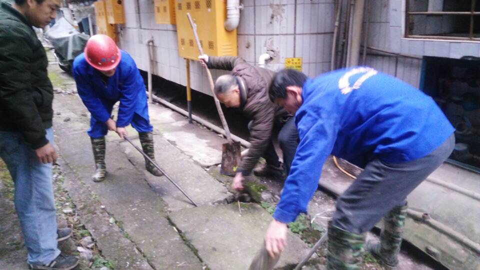 凤泉清掏化粪池、管道疏通一站式服务<高效><技术><可靠>